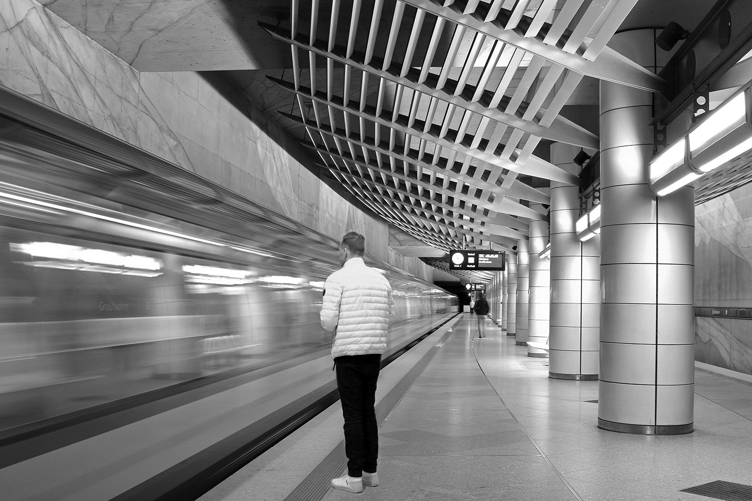 2 platz der zug ist abgefahren ruth 20211124 1944261802